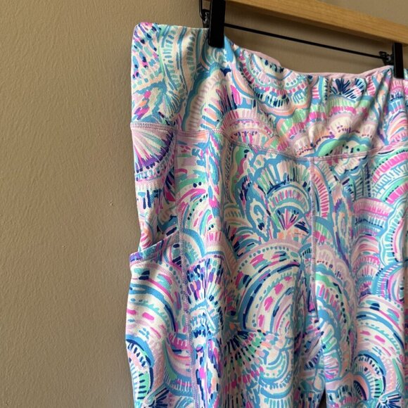 Women's Plus XXL Lilly Pulitzer Weekender Luxletic High-Rise Leggings - Picture 4 of 8